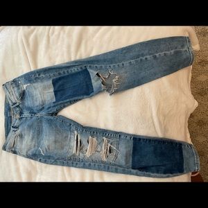 skinny jeans with patches and rips